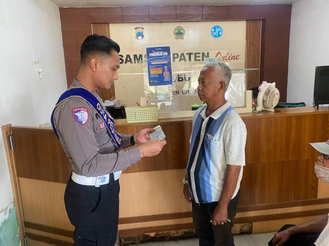 SAMSAT Grobogan Tingkatkan Pelayanan Prima Demi Kepuasan Masyarakat